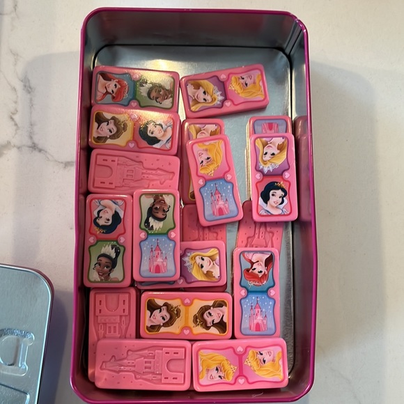 Disney princess bundle - Picture 4 of 7